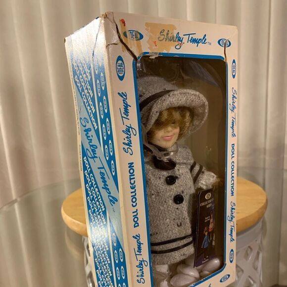 Shirley Temple Doll From Ideal - Picture 4 of 16